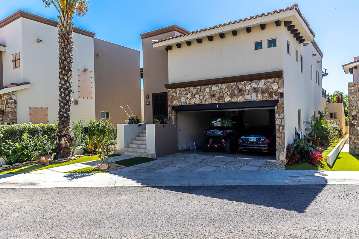 Los Cabos Ventanas Exceptional Value Priced for Immediate Sale: A turn key Lands End-Ocean – Calle San Marino, Cabo Corridor, BS