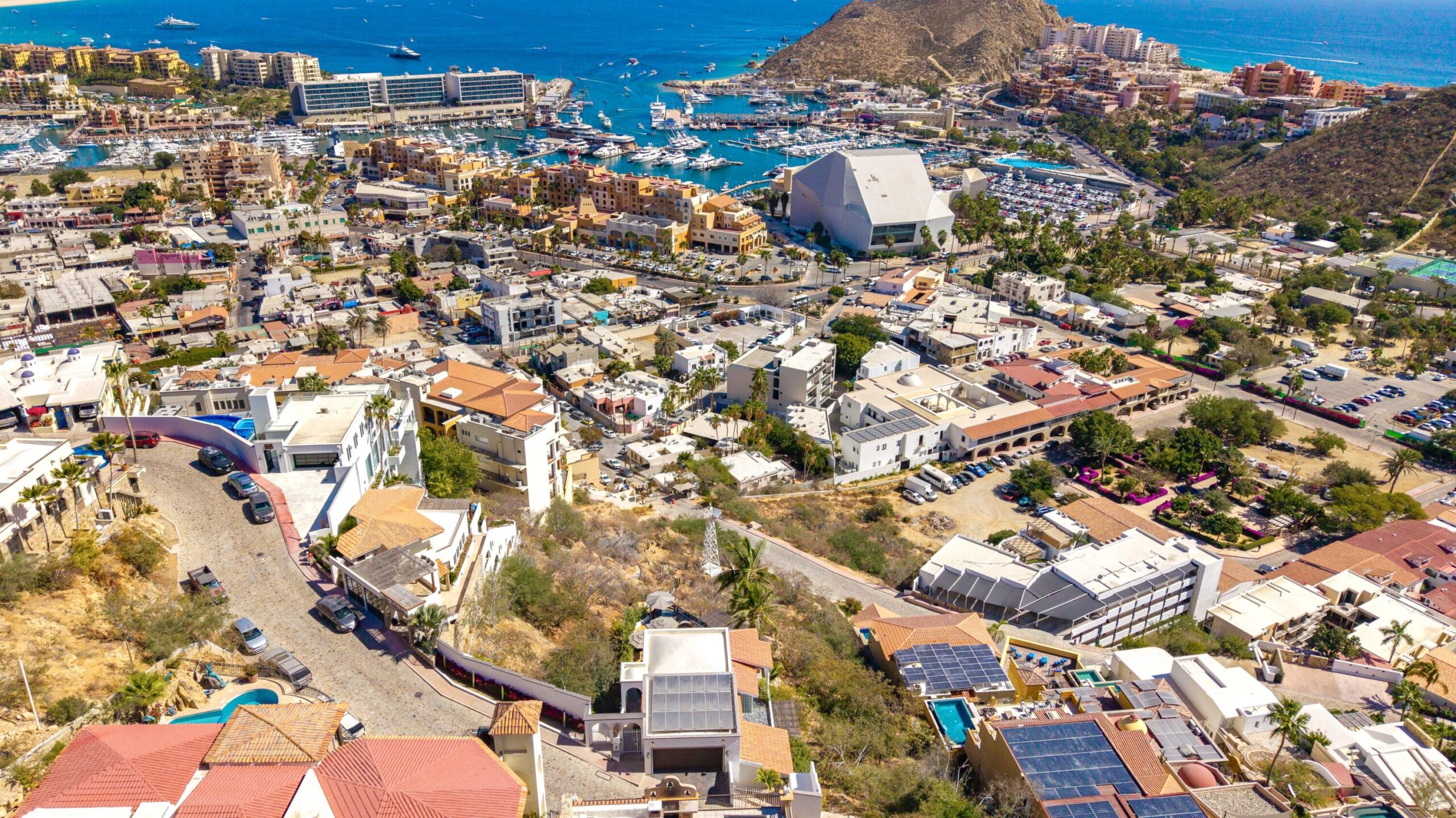 Los Cabos Laguna Hills Casa Piedra Sol is an extraordinary newly completed ocean for sale