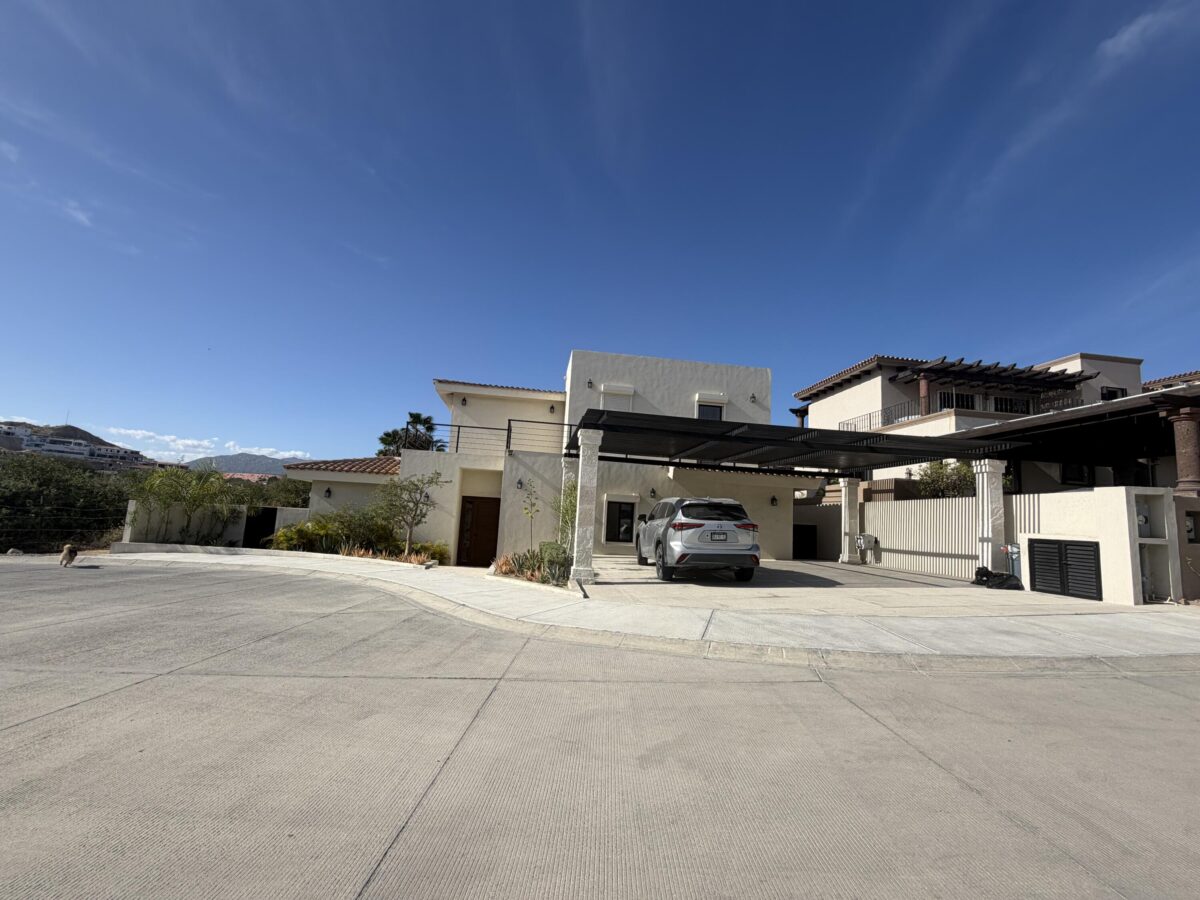 Los Cabos La Playita AMAZING OPPORTUNITY!!! Five bedrooms, Four and One half baths including a Luxury Ocean – Lote 2 cañada 1, San Jose del Cabo, BS