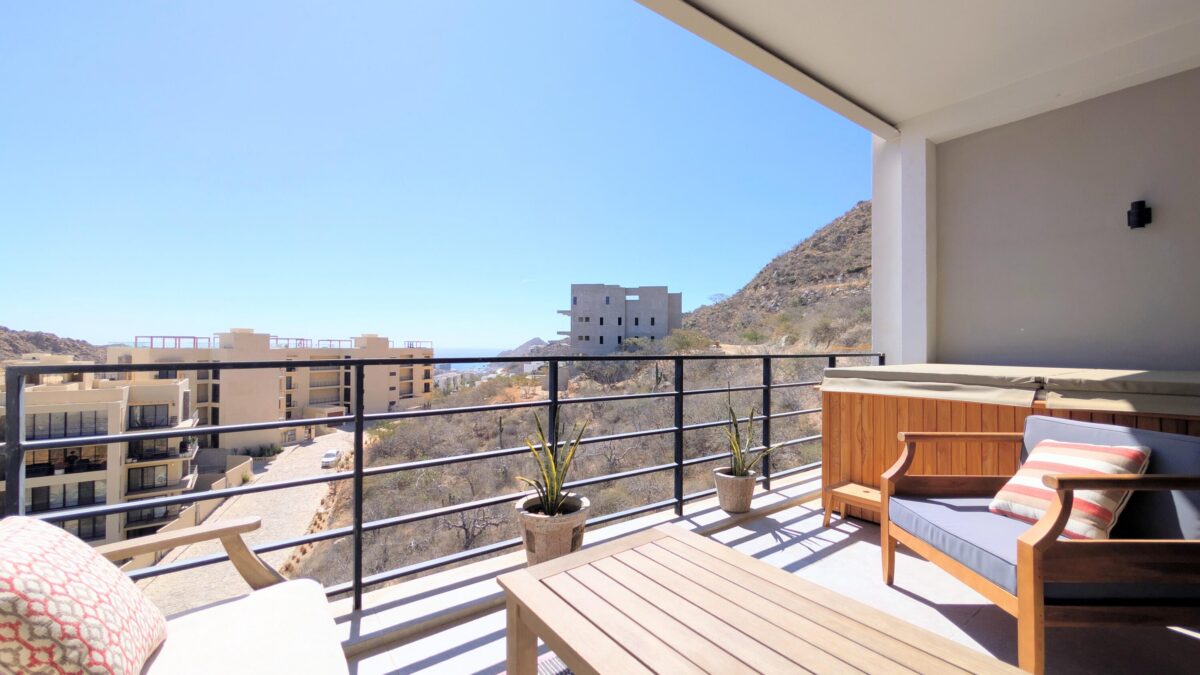 Los Cabos Cabo Costa POOL INCLUDED! This stunning 2-bedroom condo with huge deck is located on the first level in the Balandra Tower of Cabo Costa . Cabo Costa is the newest community that blends its arquitectural designs with nature. This unit has been meticulously designed and comprises two end-suite bedrooms. The property interior is designed in neutral tones to create a modern, welcoming and luxurious home yet retaining its original features. Amenities such as a Club House, Infinity pool, Gym, sundeck, Kids area, Jacuzzi, Wetbar, Snackbar & Massage area. – Privada del Agua, Cabo San Lucas, BS