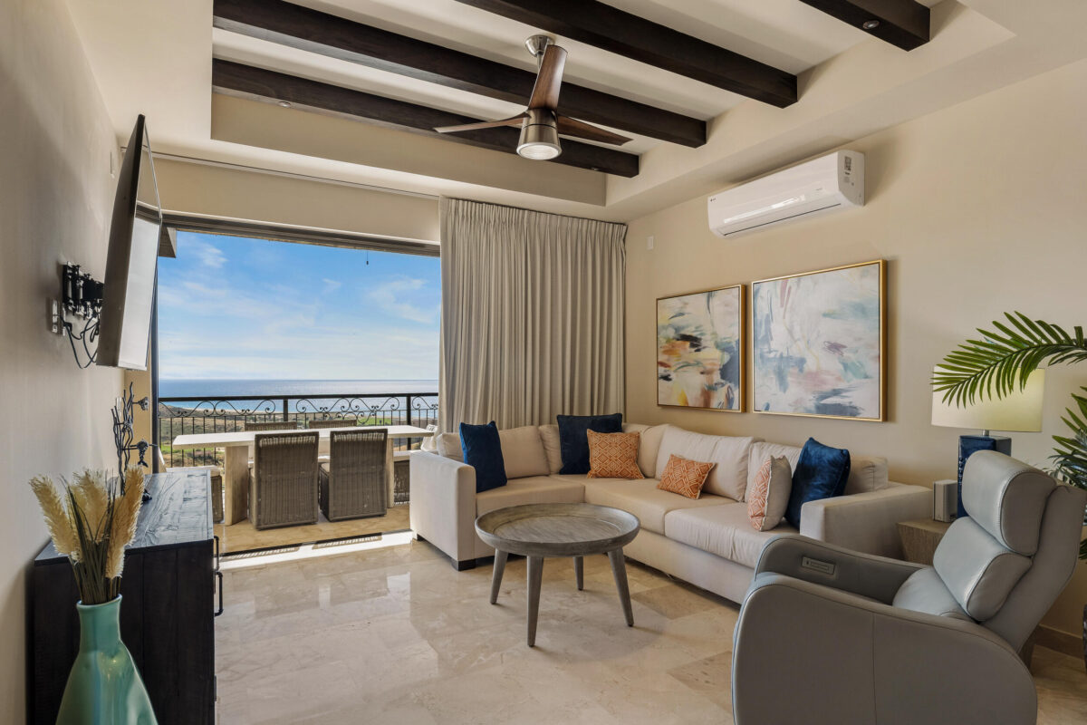Los Cabos Vista Mare Condo for sale at Vista Mare, Cabo San Lucas, located on the third level with ocean and mountain – Camino de le piedrera, Cabo San Lucas, BS