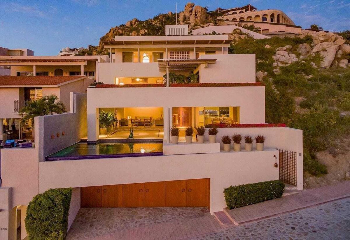 Los Cabos Pedregal Csl This architect-designed luxury villa for sale in El Pedregal, Cabo San Lucas sits on one of the most exclusive addresses on the Pacific side of Land's End. Casa Alcaravan offers 6,536 sq ft across 5 bedrooms and 5 bathrooms, with 4,384 sq ft of air-conditioned living space and 3,267 sq ft of decks built for ocean- – Casa Alcaravan, Cabo San Lucas, BS